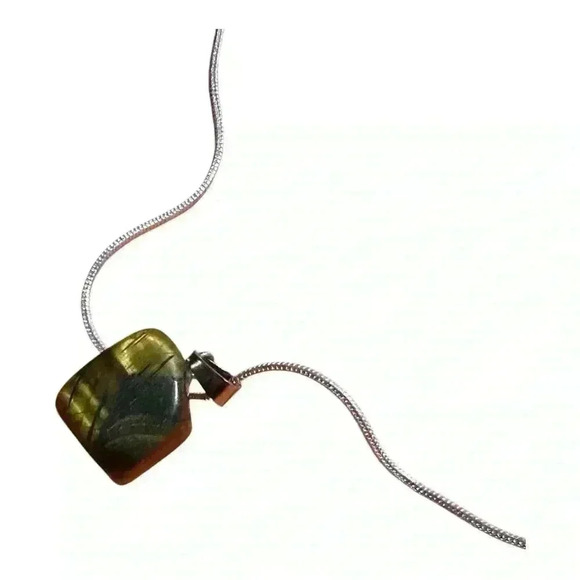 Tiger’s Eye Necklace - Picture 2 of 5